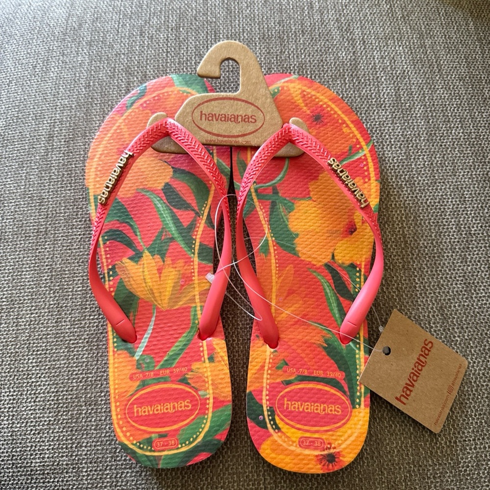 Havaianas Tropical Coral Flip Flops